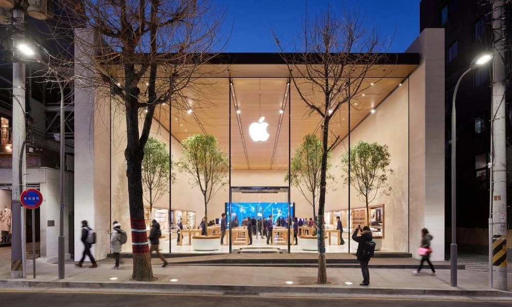 ΗΠΑ: Προσωρινά κλειστά τα καταστήματα της Apple λόγω επιδημίας